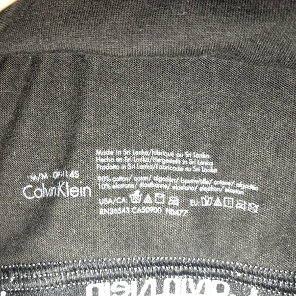 Calvin Klein - Picture 3 of 3